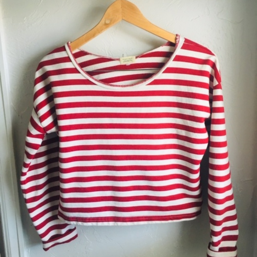 cropped stripped sweatshirt
